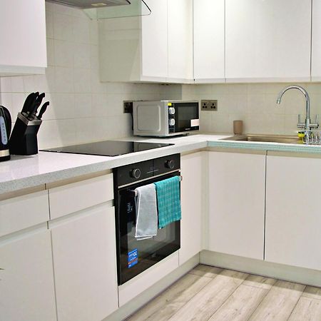 Beautiful Flat Near Central London - Entire Flat - Equipped Kitchen - Private Bathroom Esterno foto