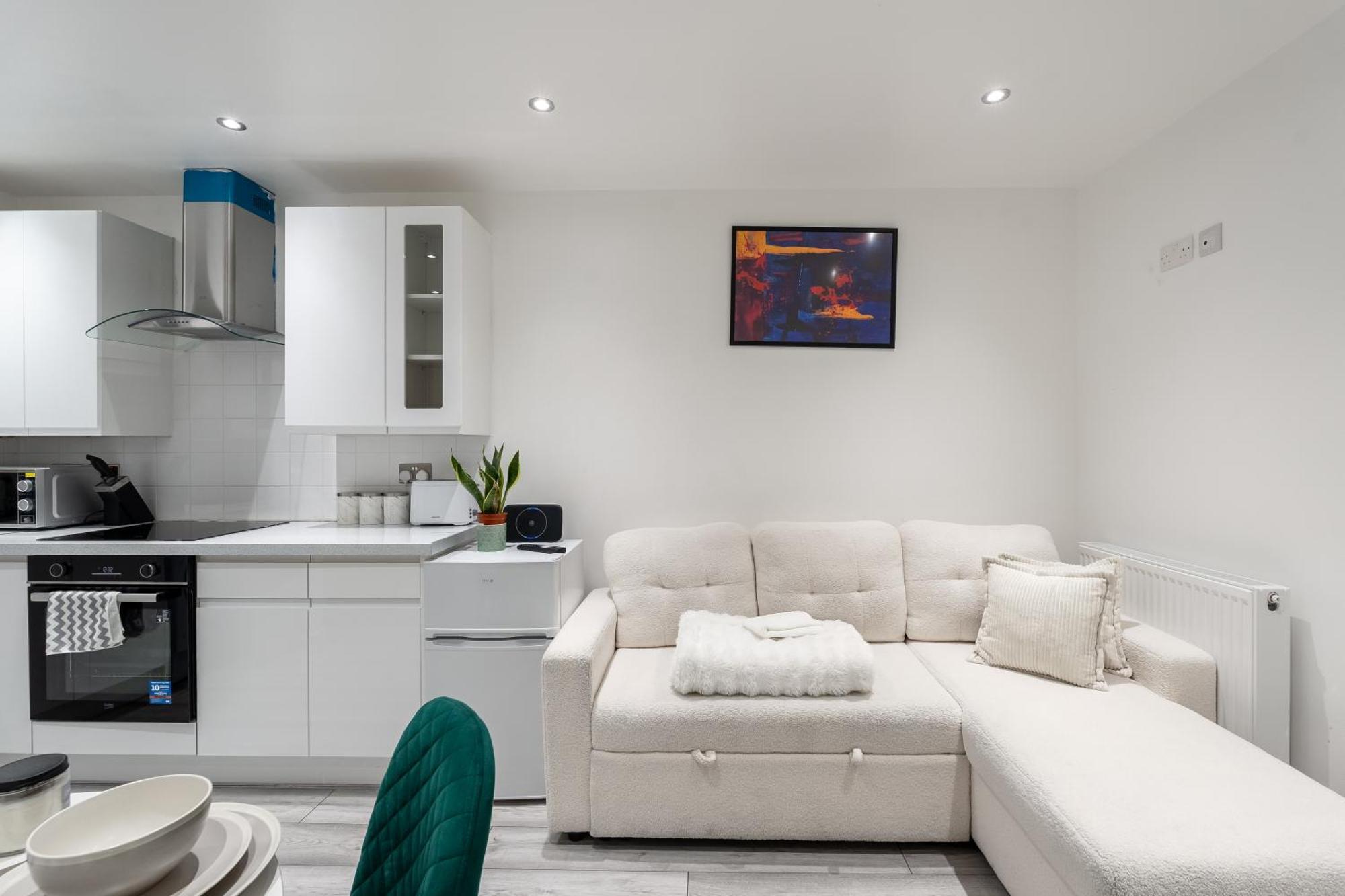 Beautiful Flat Near Central London - Entire Flat - Equipped Kitchen - Private Bathroom Esterno foto