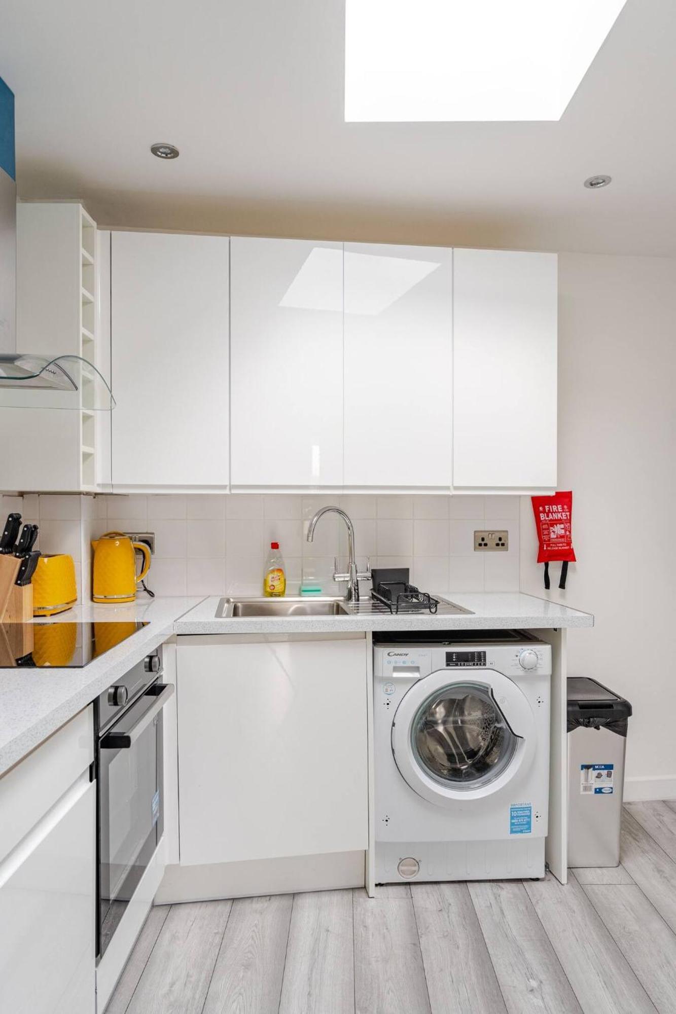 Beautiful Flat Near Central London - Entire Flat - Equipped Kitchen - Private Bathroom Esterno foto